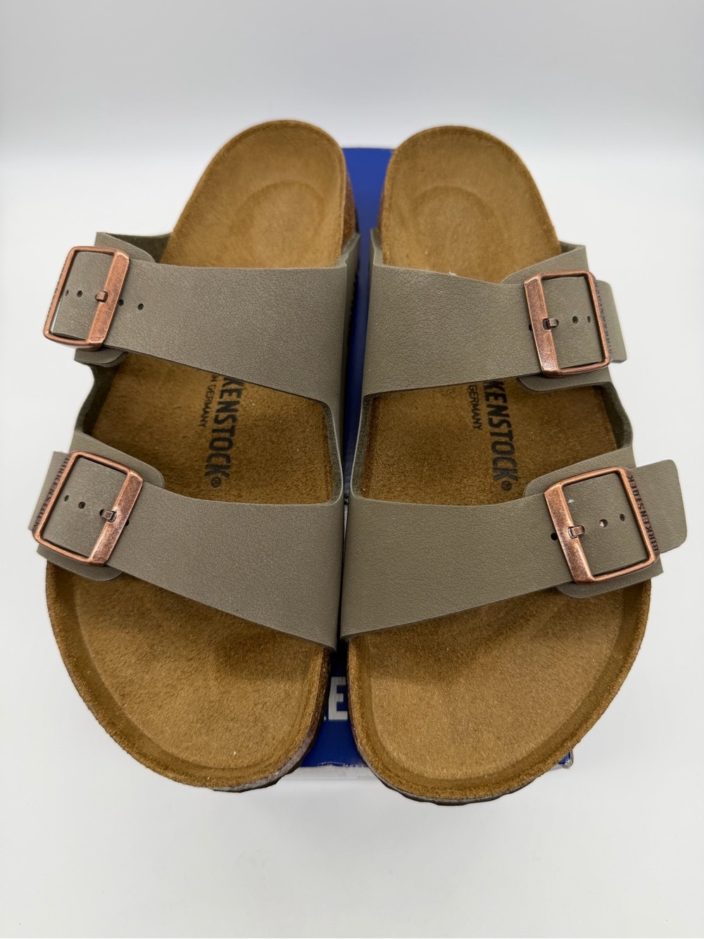 NEW Birkenstock Arizona Sandals BS Regular Fit Size 42 W11 M9 Stone